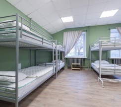 Спальное место в общем 10-ти местном номере в Story Hostel