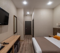 3-местный номер комфорт в Xenia city hotel