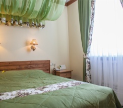 Номер "Стандарт" с двуспальной кроватью в Снегурочка