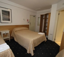 Люкс в The Ridgemount Hotel