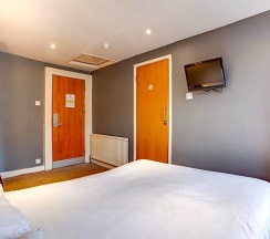 Двухместный номер Standard двуспальная кровать в Somerset Hotel Baker Street London