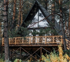 №8 | Premium A-Frame с двумя спальнями и камином (до 6 чел) в Etnica