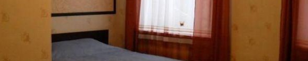 Номер улучшенный с 1 двуспальной кроватью в Вишера