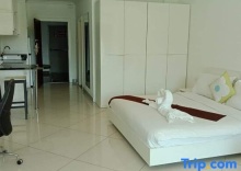 Студия с видом на сад в VTSIX Condo Service at View Talay 6 Condo Pattaya