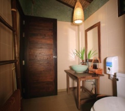 Коттедж с видом на сад в Azalea Village Wellness Resort