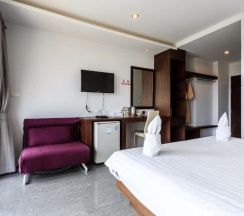 Двухместный номер Deluxe двуспальная кровать в 7Q Bangla Hotel