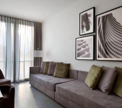 Двухместный люкс двуспальная кровать в J Hotel