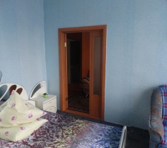 2-комнатный номер люкс с 1 двуспальной кроватью в Надежда