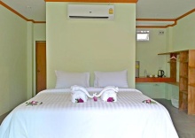 Двухместный номер Deluxe с балконом двуспальная кровать в The Ford Sunset Beach Resort