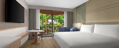 Четырёхместный номер Premier 2 отдельные кровати в Courtyard by Marriott Phuket, Patong Beach