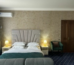 Студия с кухней в Хан