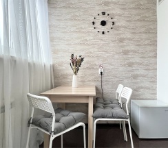 Однокомнатная квартира (Метро Ленинский проспект, 10 минут пешком) в Rauktis apartments