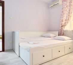 Шестиместный номер Economy в Прованс