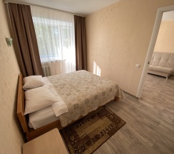 ЭКОНОМ СЕМЕЙНЫЙ с двуспальной кроватью в Сталагмит