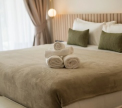 Двухместный номер Deluxe с видом на бассейн (двуспальная кровать) в Niranapa Boutique Resort