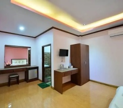 Номер Deluxe с видом на горы в Dusit Phuphaya Resort