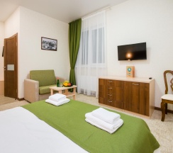 Номер комфорт с 1 двуспальной кроватью (с завтраком) в Nreef