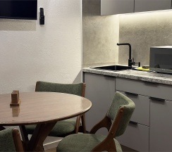 Дом «DOUBLE» с банным чаном на террасе в Luxe House