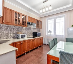 Двухместные апартаменты Standard с 2 комнатами двуспальная кровать в Квартирное бюро