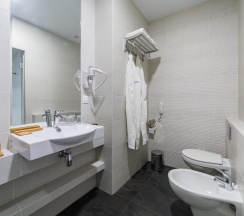 Номер люкс с 2 двуспальными кроватями в Белый песок