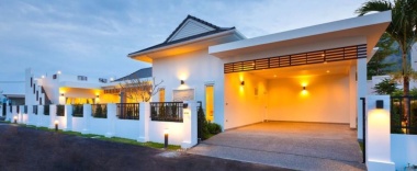 Вилла Deluxe с 4 комнатами в Sivana Villas Hua Hin