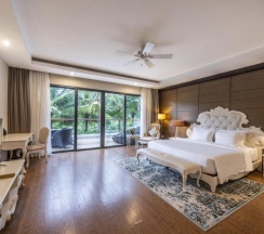 Вилла с 3 комнатами с видом на бассейн в Vinpearl Resort & Spa Nha Trang Bay