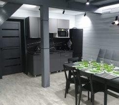 Коттедж с террасой в Черный бриллиант