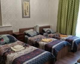 Трехместный СТАНДАРТ (душ и санузел в номере) в Гармония