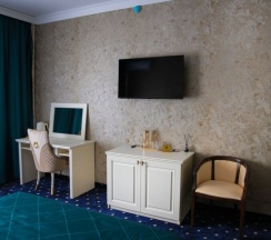 Трехместный стандартный номер в Хан