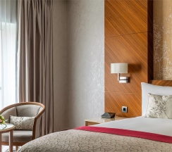 Супериор Кинг с видом во внутренний двор в Lotte hotel St.Petersburg