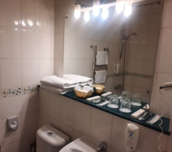 Улучшенный двухместный номер в Golden Hotel