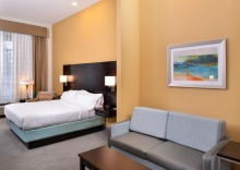 Двухместный номер Standard двуспальная кровать в Holiday Inn Express & Suites Austin South, an IHG Hotel