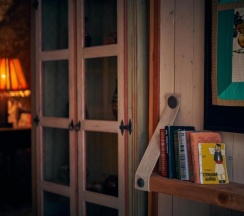 Трехкомнатный люкс с верандой и красивым видом из окна в Чеховская дача