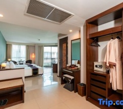 Одноместный номер Deluxe двуспальная кровать в Tara Mantra Cha Am Resort