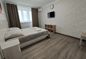 Апартаменты Апартаменты На Парковой 42 в Новошахтинске