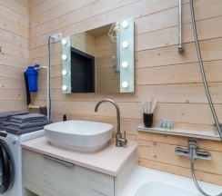 №9 BarnHouse 60m2 с кондиционером и закрытой территорией (оснащение дома см. Подробнее)) в Les holidays