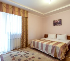 СТАНДАРТ С ВЫХОДОМ НА ТЕРРАСУ БЕЗ ДОП.МЕСТА 2 этаж в У моря