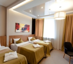 Трёхместный семейный номер Standard в MILDOM PREMIUM HOTEL