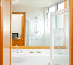 Двухместный номер Standard двуспальная кровать в Airport International Hotel Brisbane
