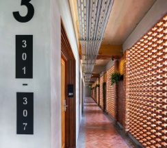 Трёхместный номер Superior в Laekhon Nonbai Hotel