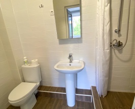 Двухместный номер на втором этаже 5 в Greenwall