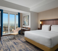 Двухместный номер Superior двуспальная кровать в Courtyard by Marriott Tashkent