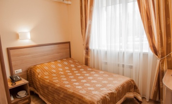 Стандартный одноместный (полутороспальная кровать) в Вип-Хаус