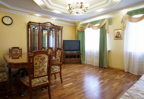 Апартаменты Апартаменты на Баррикад 8 кв.103 (5й подъезд, 2 этаж, лифт) в Калуге