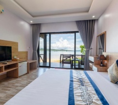 Бунгало рядом с пляжем в Mai Phuong Resort Phu Quoc