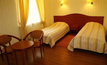 Номер стандарт с 2 односпальными кроватями в Ассоль