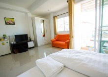 Номер Standard с балконом в Lotus Suite Hua Hin