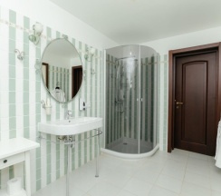 Люкс с красивым видом из окна в Губернский