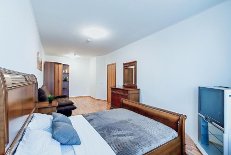 Екатеринбург: Апартаменты DreamHouse