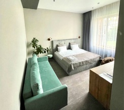 Полулюкс 2-местный + 2 дополнительных места в Alpha Garden